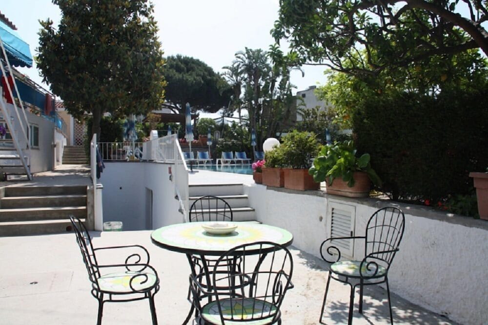 Hotel Villa Tre Sorelle 30/50