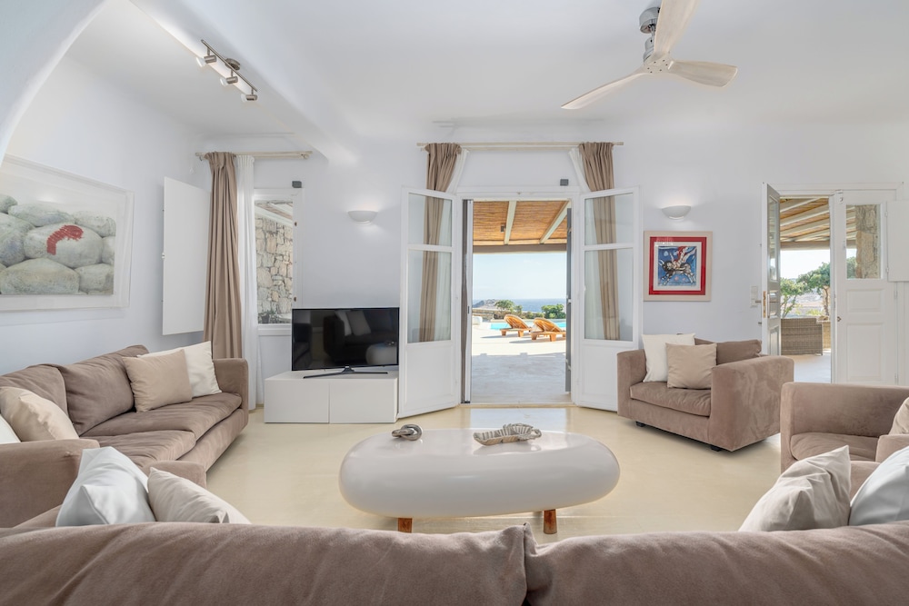 Thalasses Villas 28/50