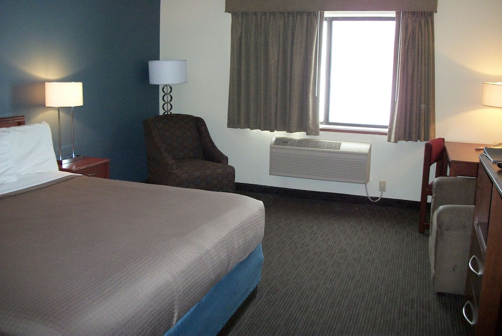 غرفة بسرير كينج لذوي الإعاقة، Americinn By Wyndham Beulah 3/6