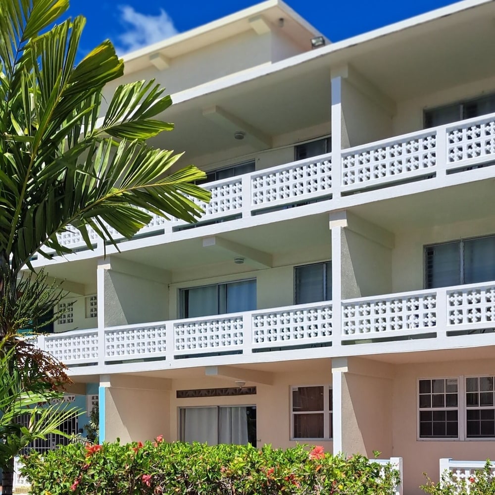 MELROSE BEACH APARTMENT 2/50