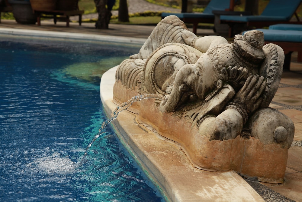 Puri Mangga Sea View Resort & Spa 64/66