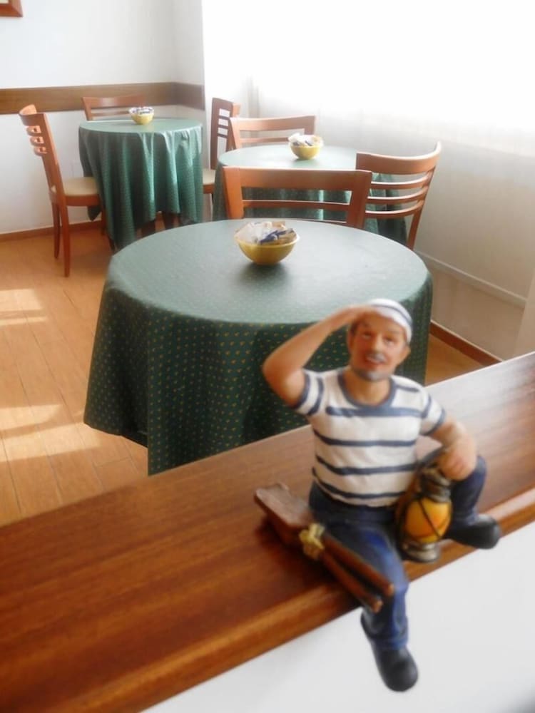 Hotel Traghetto 18/25