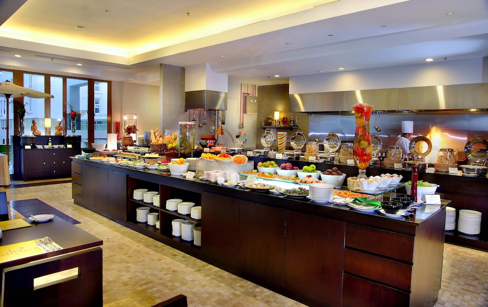 Aston Bogor Hotel & Resort 67/90