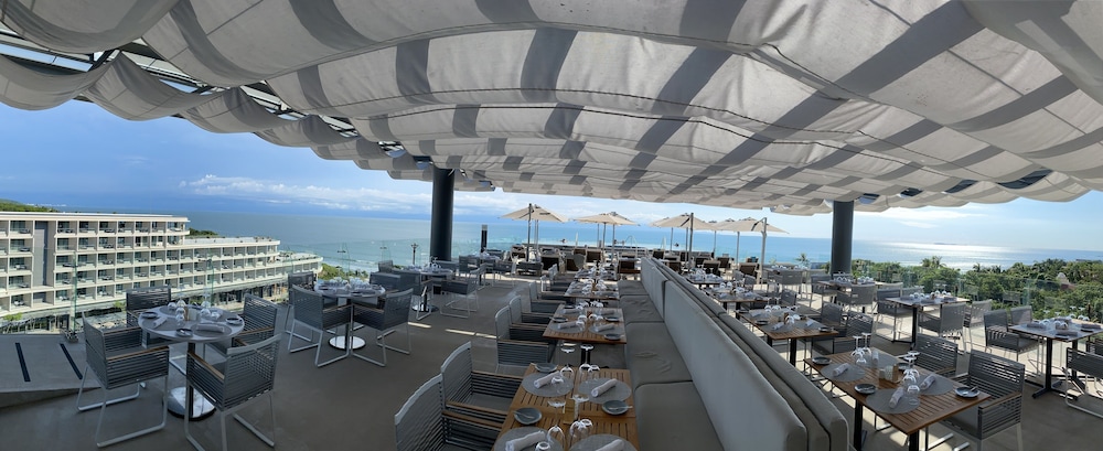 Secrets Bahia Mita Surf and Spa Resort 67/74