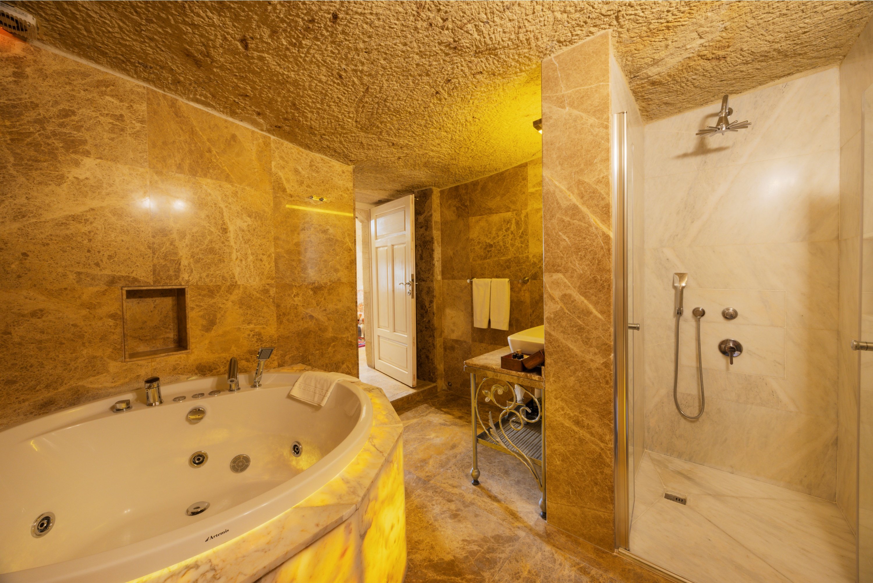 Tafoni Houses Cave Hotel 64/78