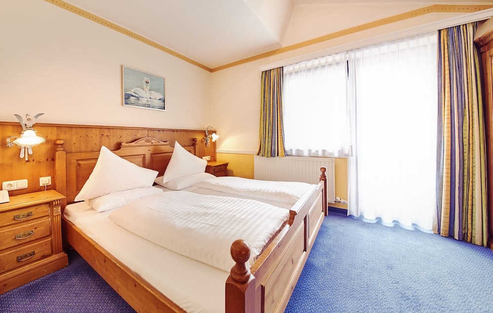 Hotel Gluecksschmiede 15/76