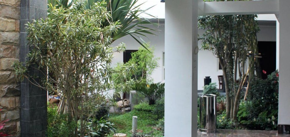 Tlogomas Guest House 40/44