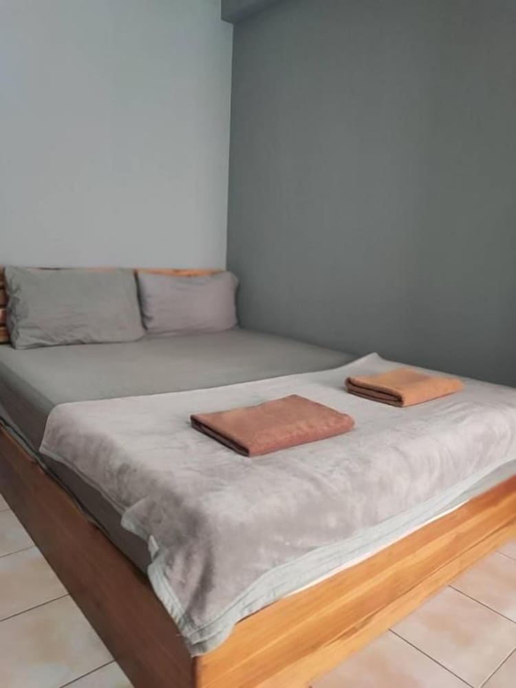 Soi 5 Apartment 12/43
