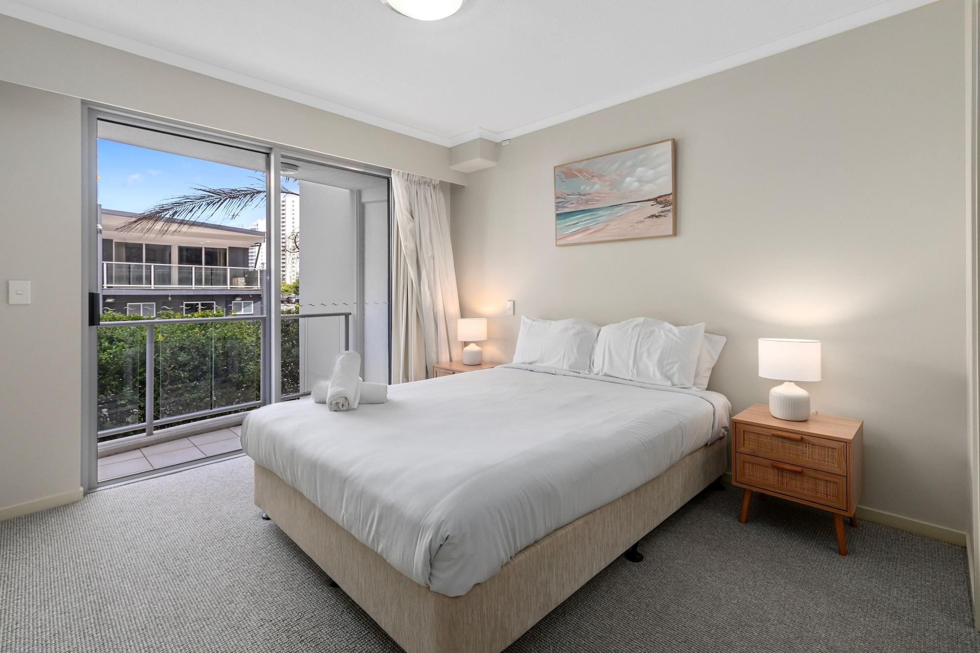 2 Bedroom 2 Bathroom Apartment