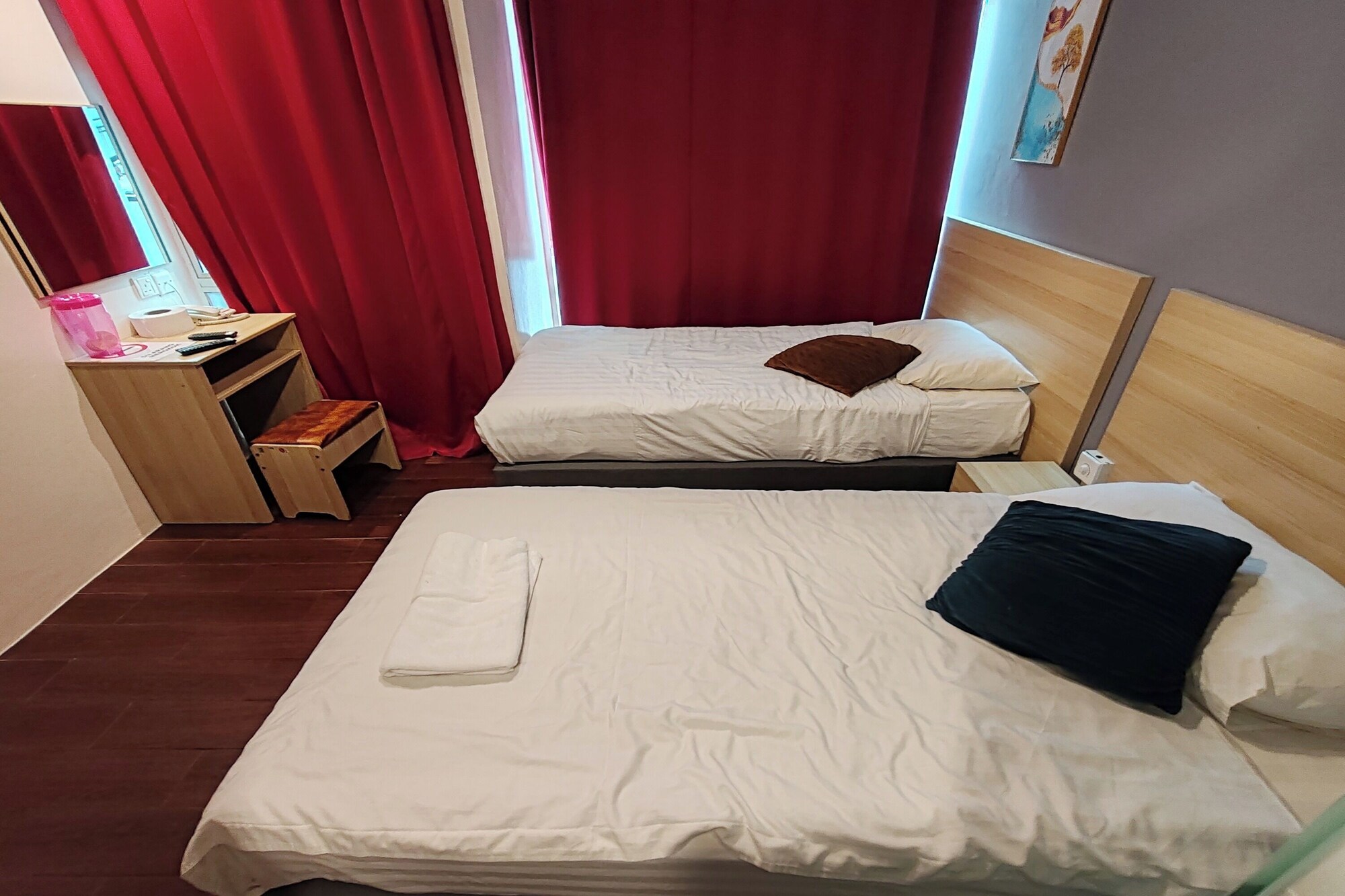 STANDARD, TWIN BEDS