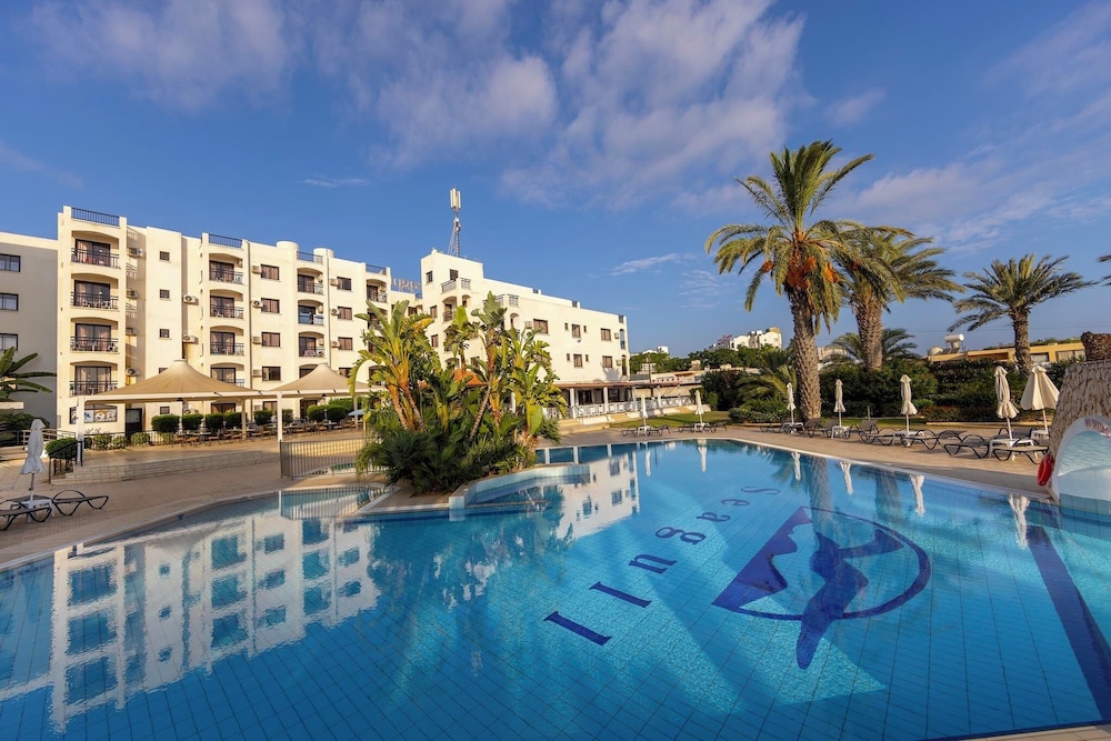 Seagull Hotel Apartments 28/52