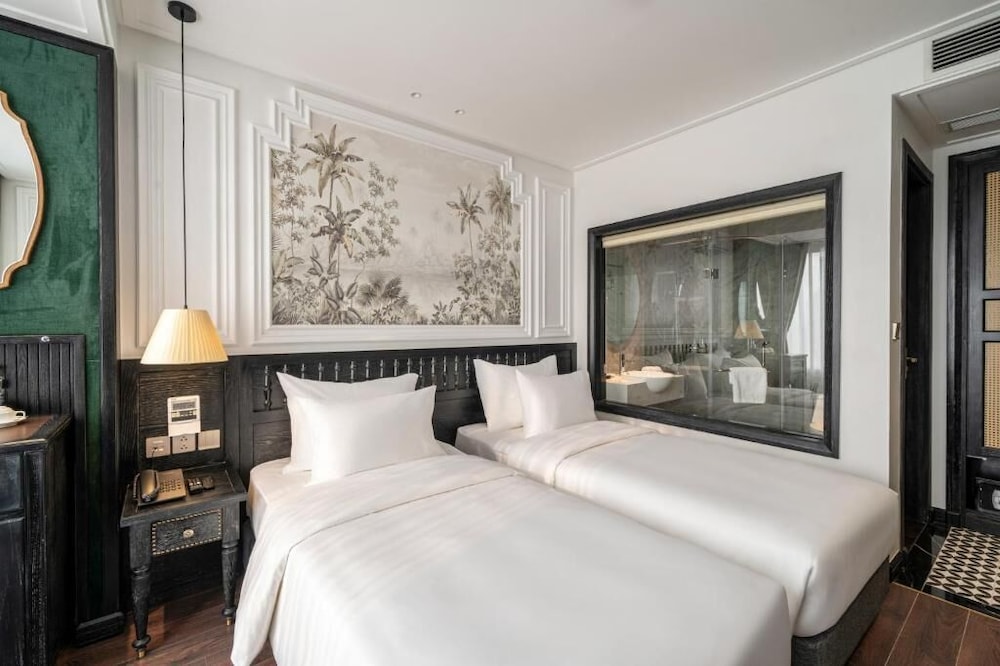 Luxe Paradise Premium Hotel 15/50