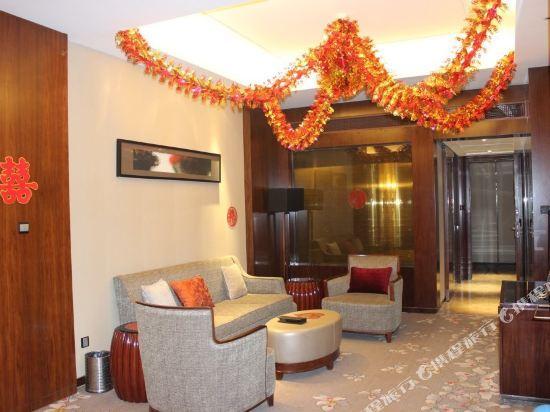 Jitang New Century Hotel 27/34