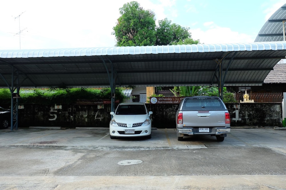 Baan Ma Feung Guest House 54/64