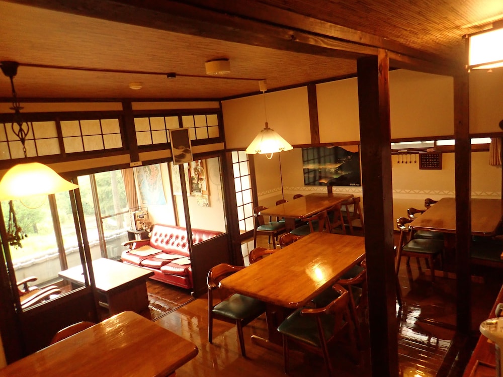 Yufuin Country Road Youth Hostel 37/56