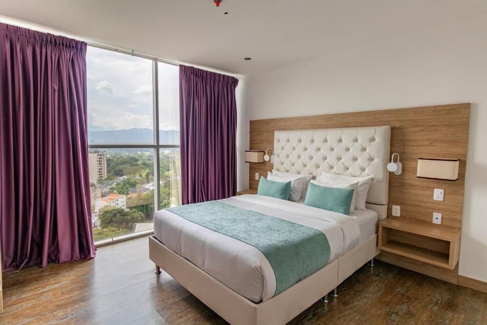 Hotel Roseliere Bucaramanga 12/50