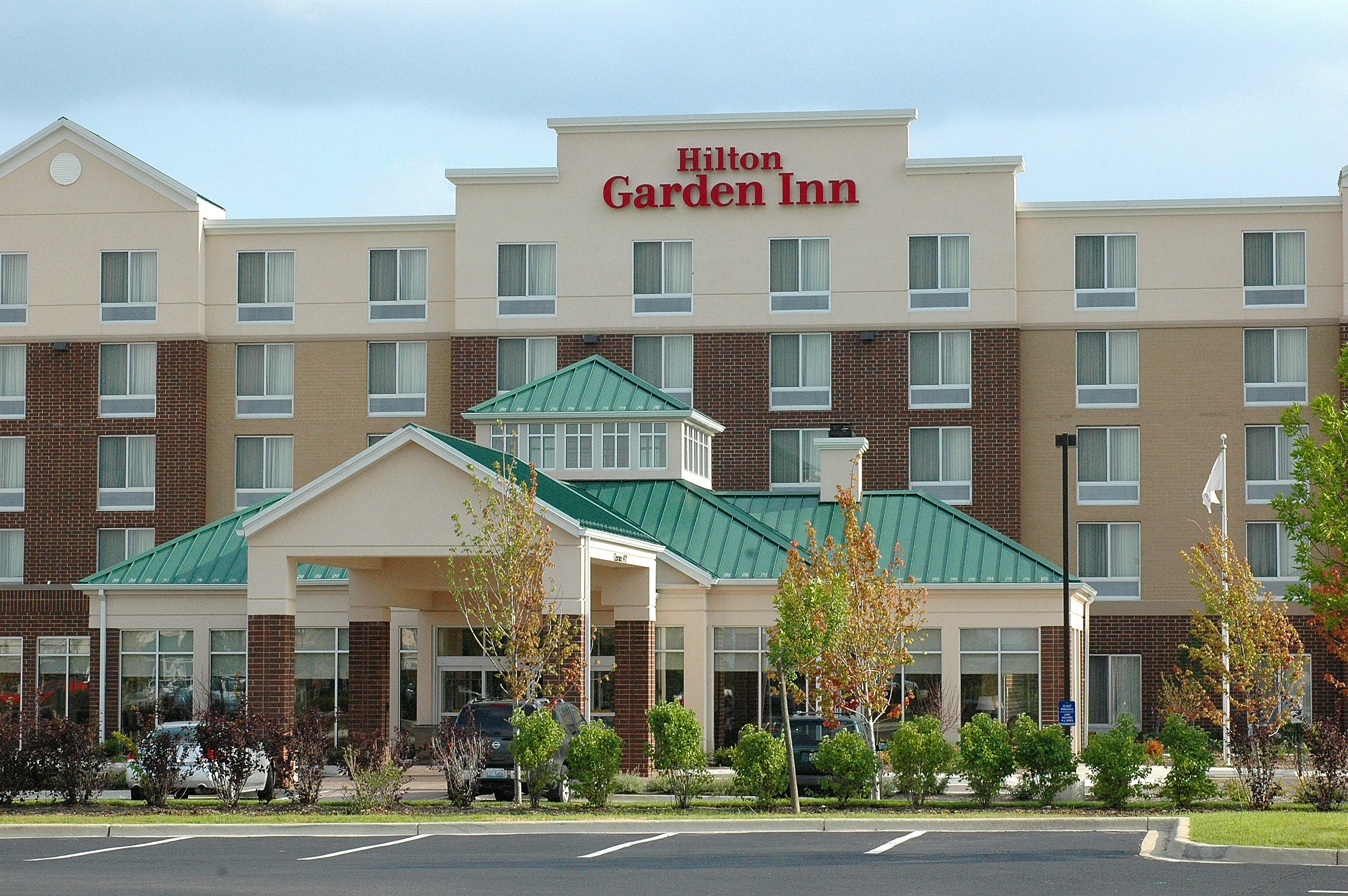 Hilton Garden Inn Naperville/Warrenville 1/19