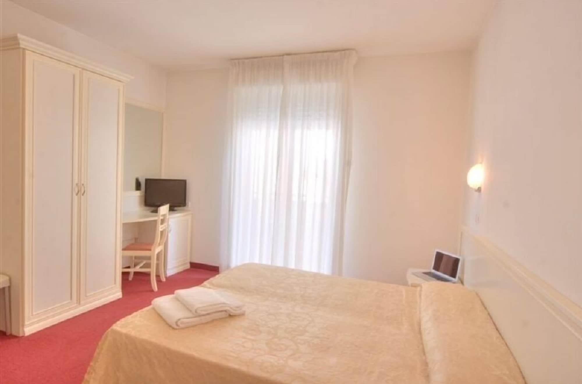 Residence Marconi Mare 18/50