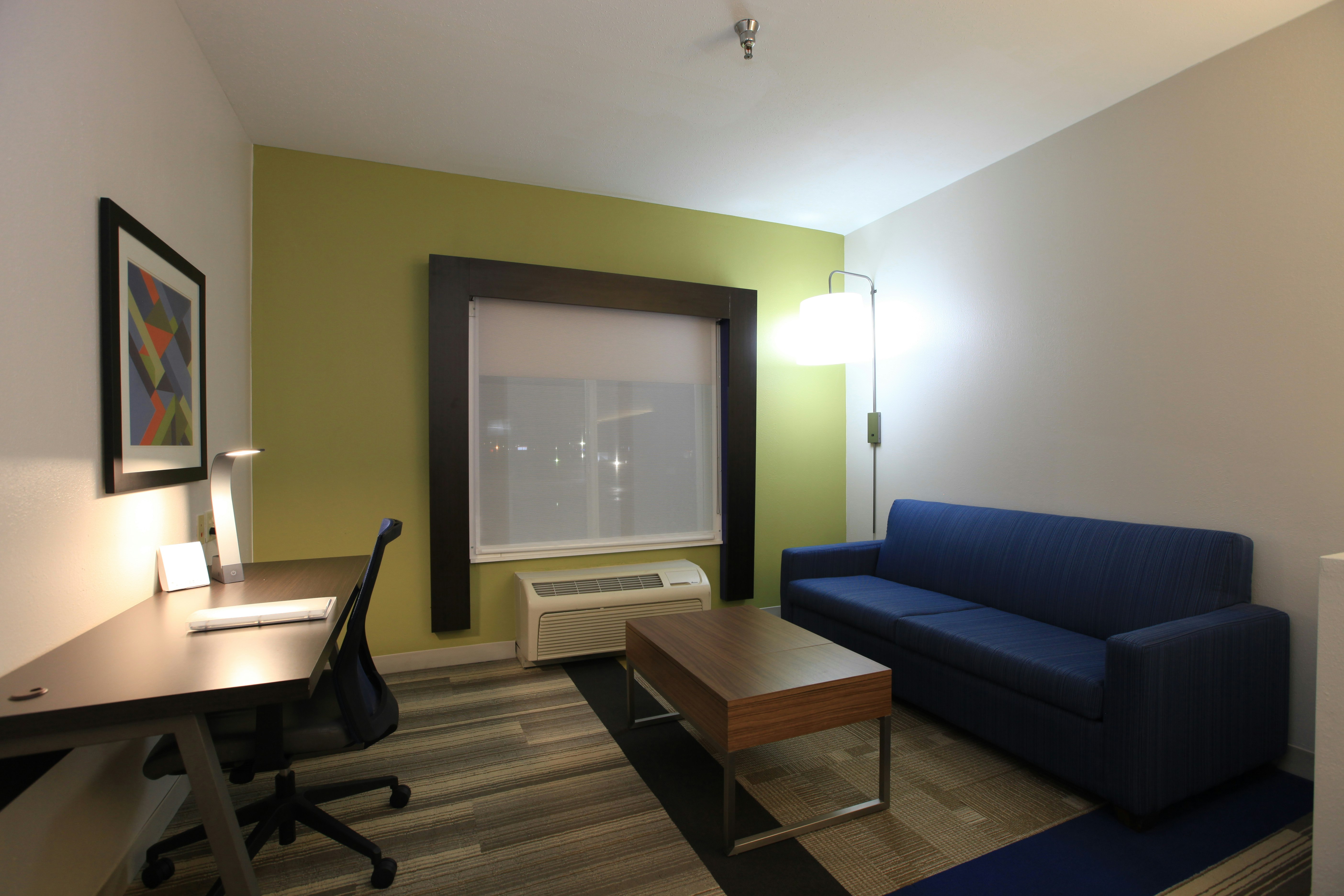 Holiday Inn Express Hotel Suites Chattanooga Hixson 56/75