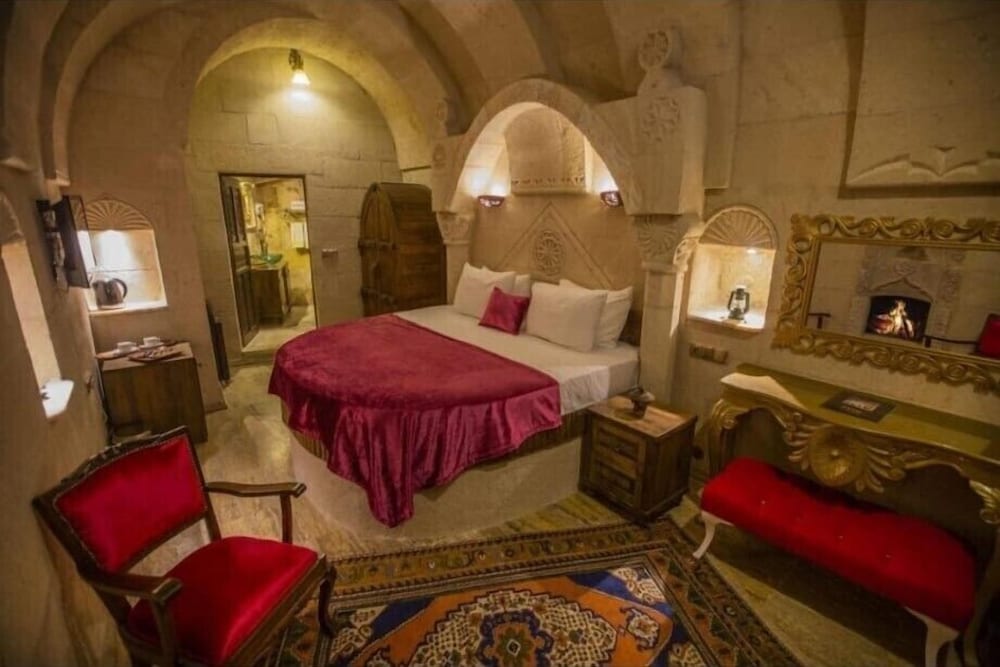 Royal Cave Hotel 18/58