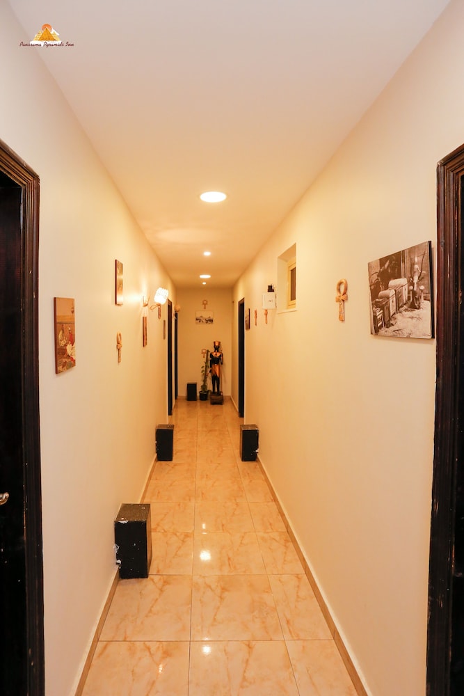Panorama Pyramids Inn 6/50