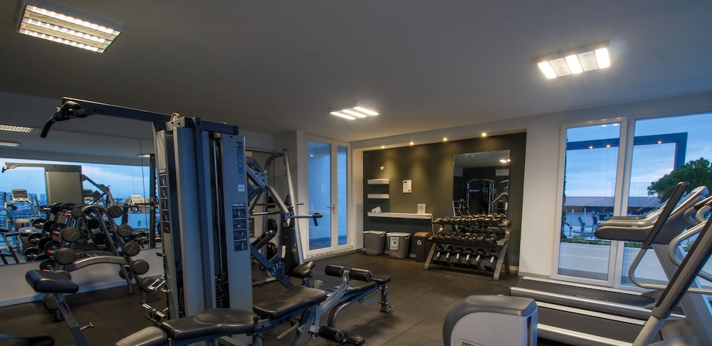 D Terrace Luxury Residences 20/50