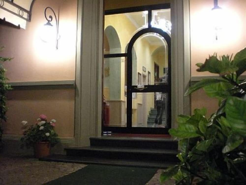 Hotel Villa Primavera 2/94