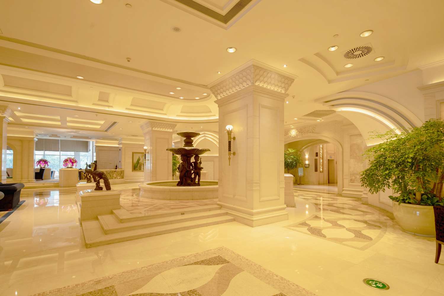 Hangzhou Goethe Hotel, WorldHotels Distinctive 8/21