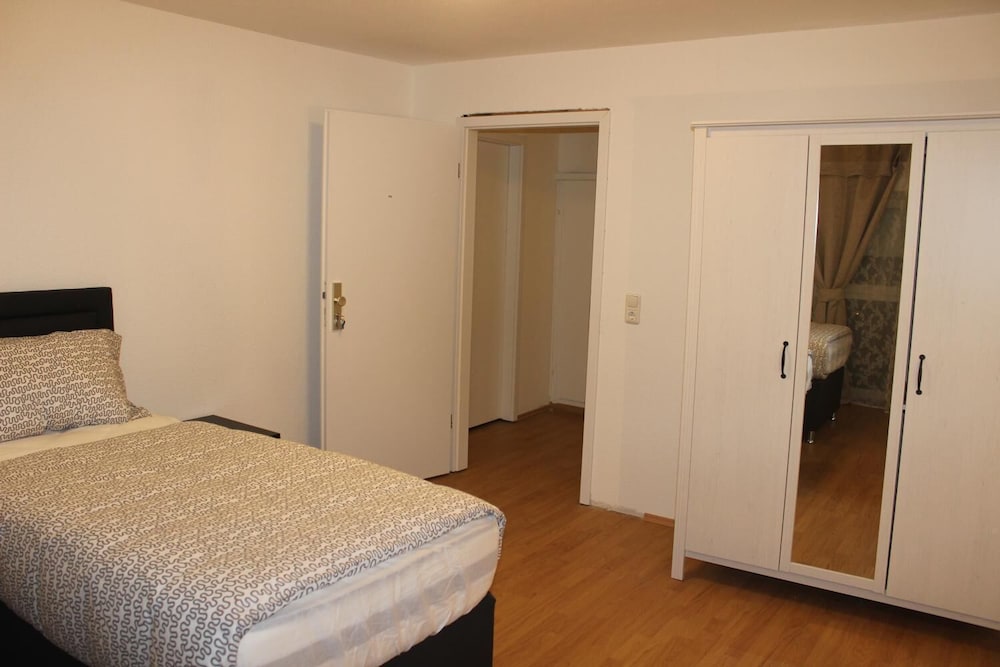 Hotel Garni Emir 6/50