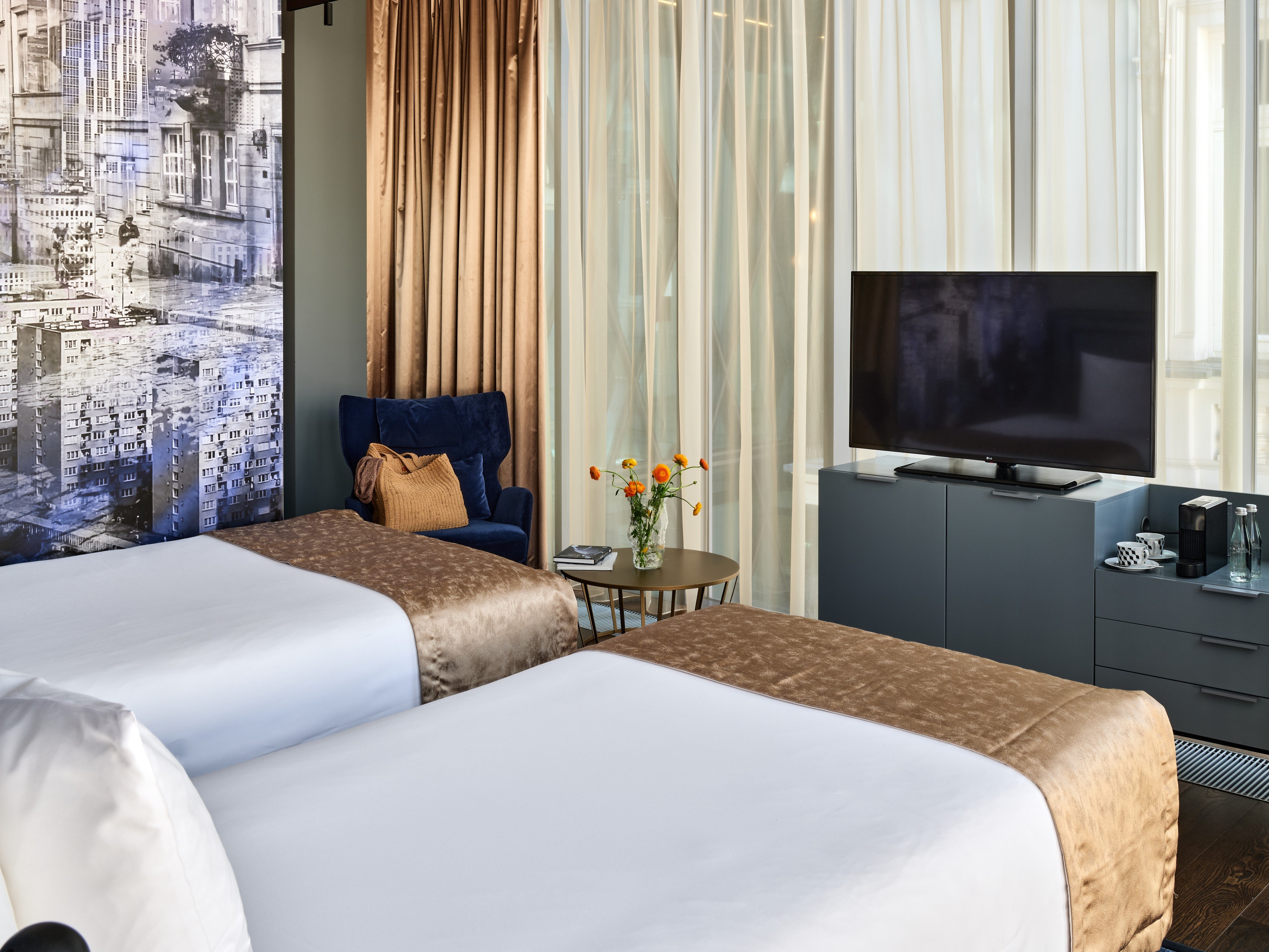 HOTEL INDIGO WARSAW - NOWY SWIAT 23/79