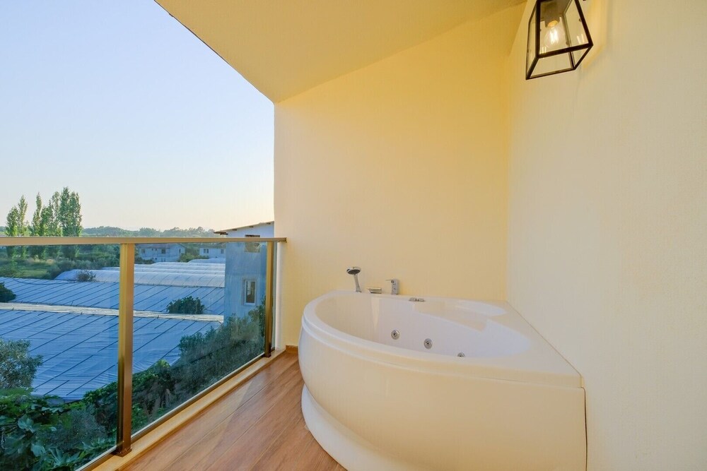Ciello Suites Hotel 23/24