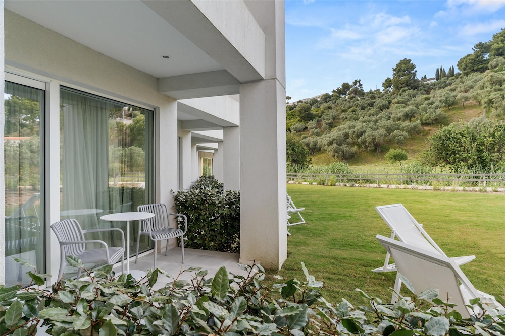 Radisson Resort Plaza Skiathos 26/50