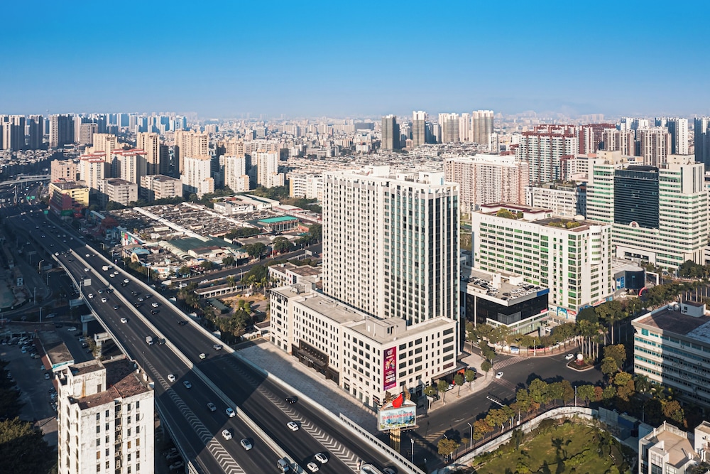 UrCove by Hyatt Shantou Xinyicheng Huanghe Road 2/30