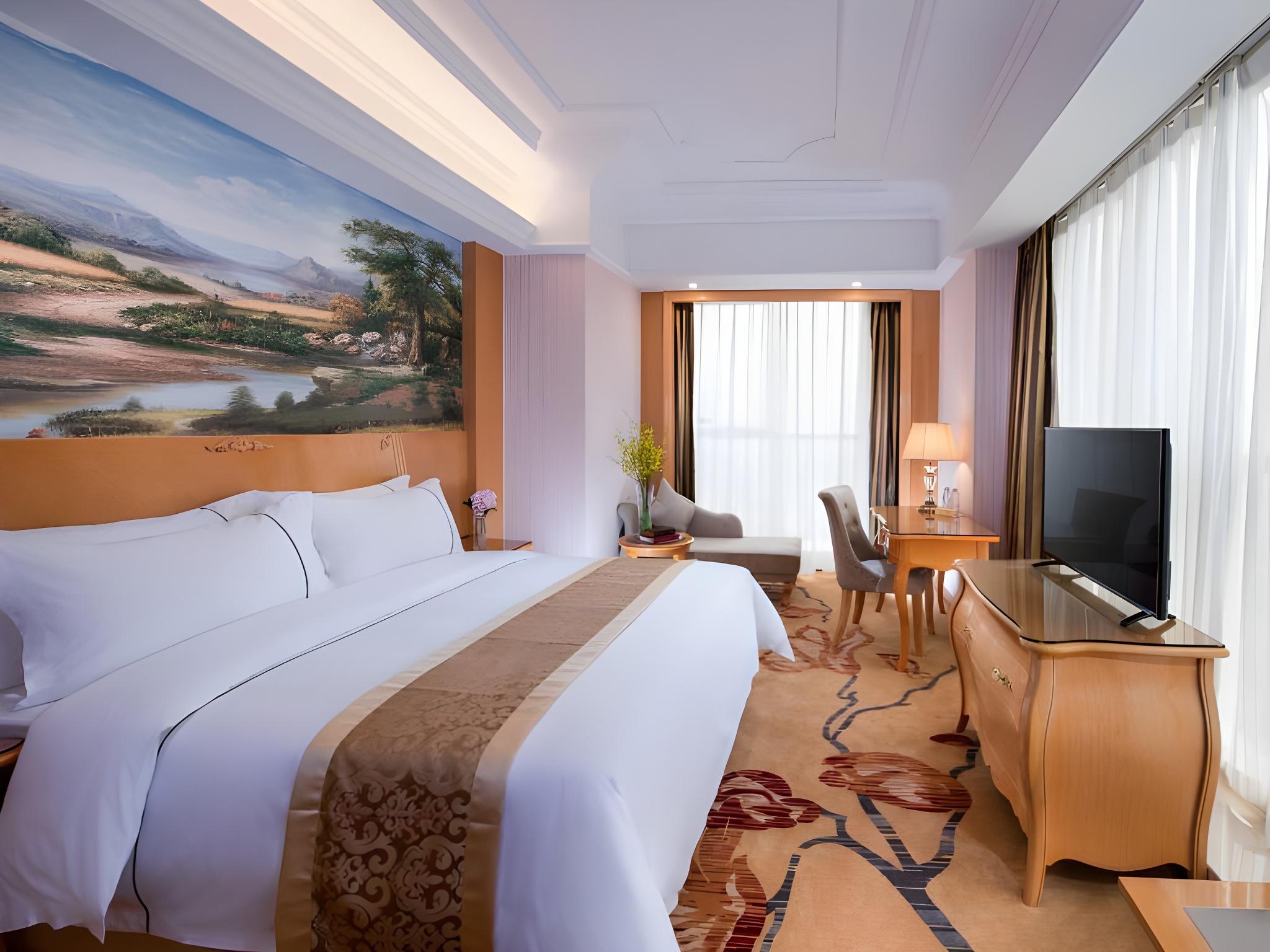 Vienna International Hotel (Foshan Lecong Center) 28/52
