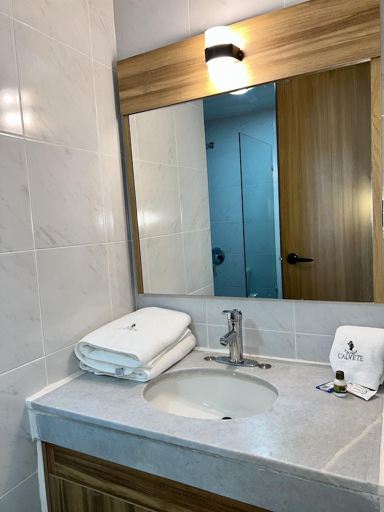 Hotel Calvete 63/65