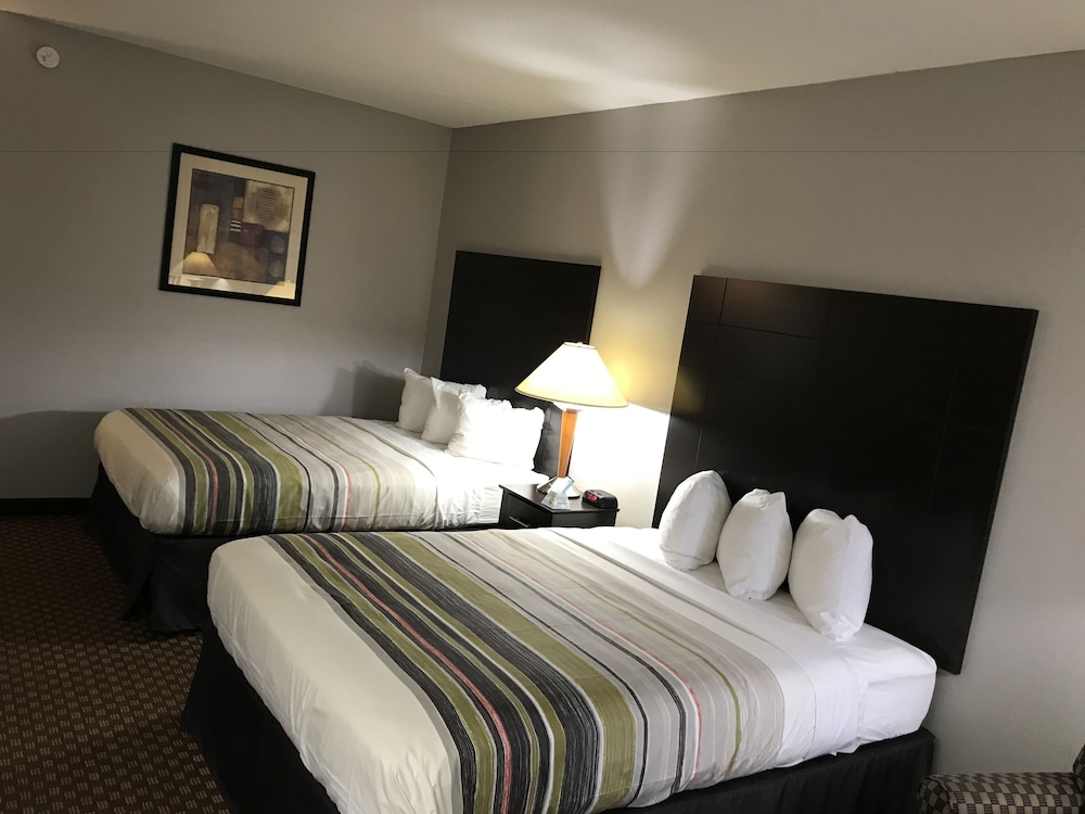 ROOM, 2 QUEEN BEDS, ACCESSIBLE
