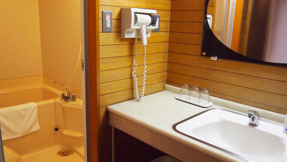 Kasugai View Hotel 43/45