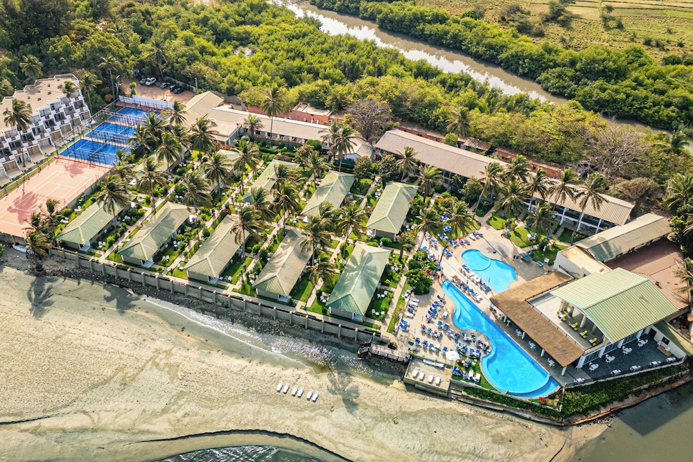 Sunset Beach 41/44