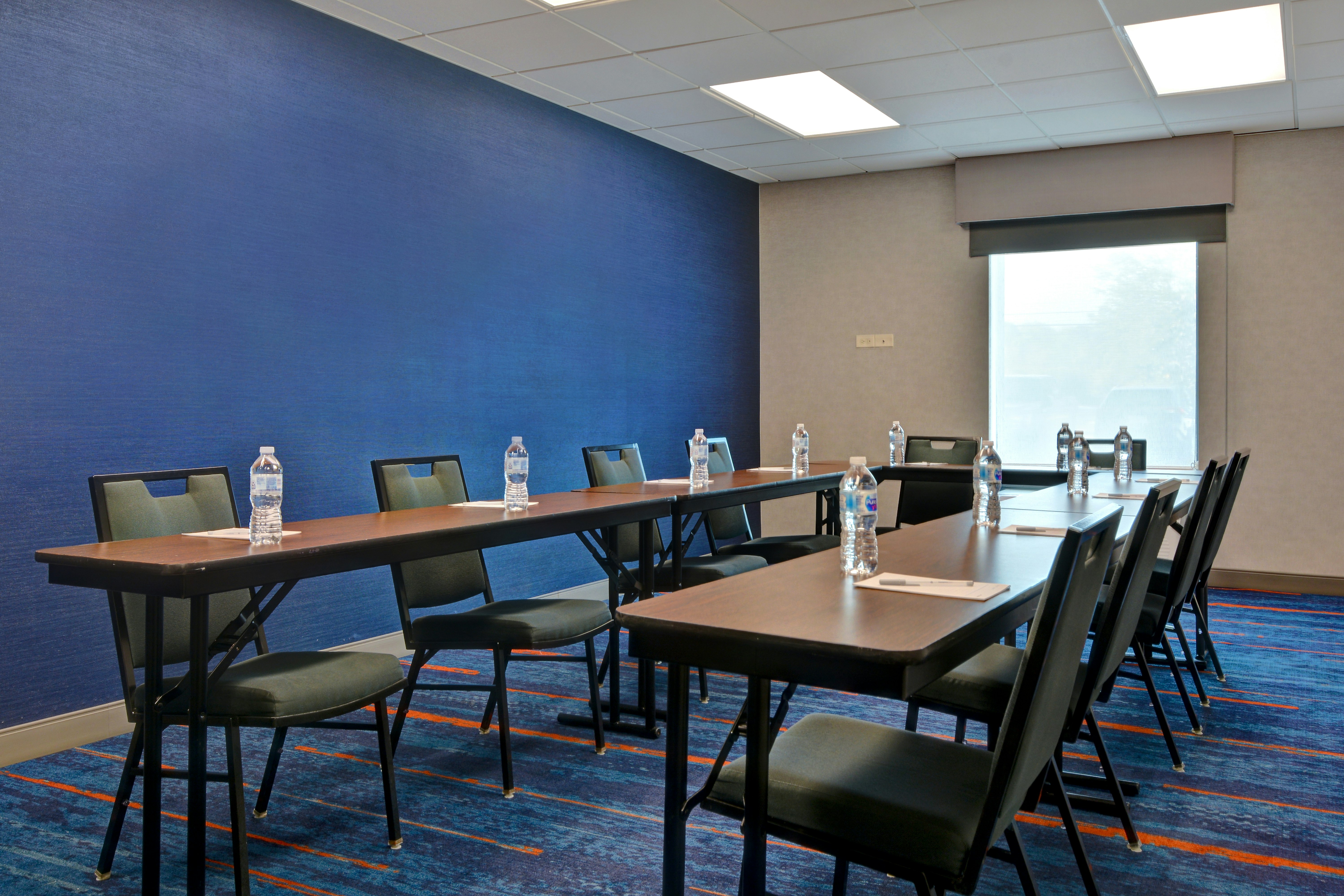Hampton Inn and Suites Clearwater/St. Petersburg-Ulmerton Road 48/52