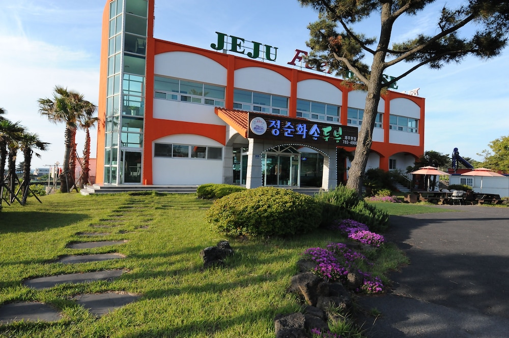 Jeju Feel House 2/50