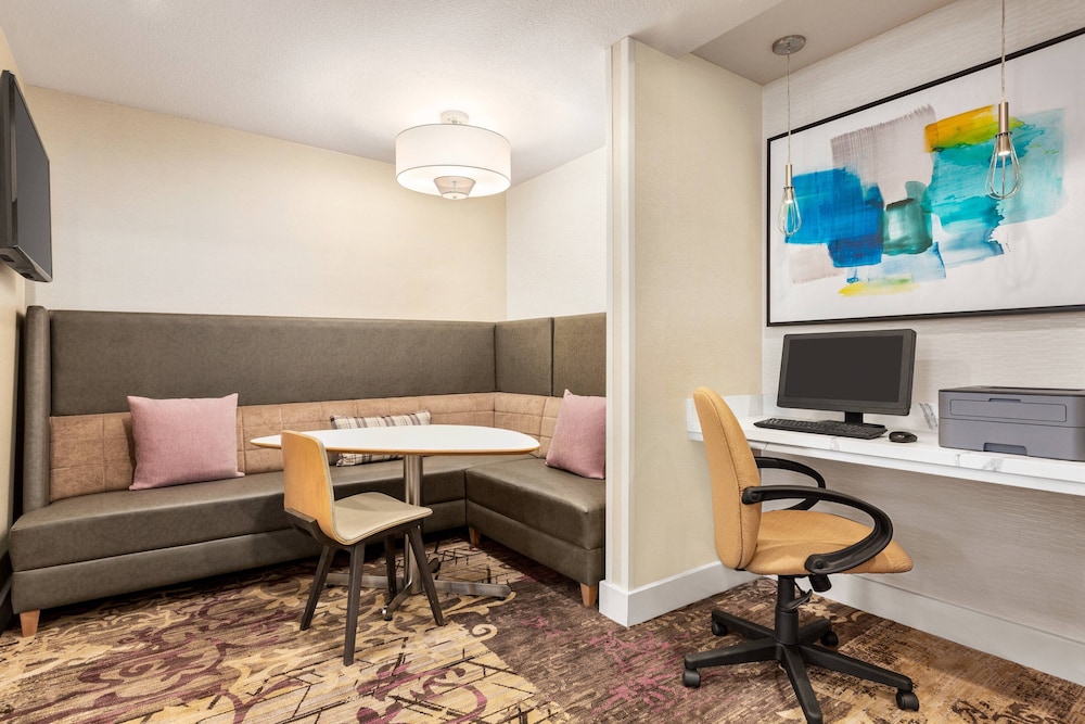 Residence Inn Roseville 35/36