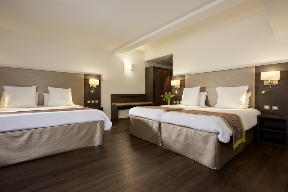 Hotel Astrid 12/64