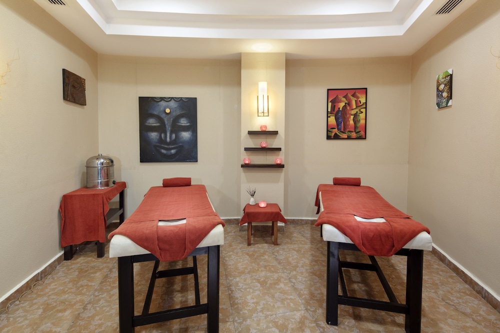 Alba Royal Hotel - Adults only 34/50