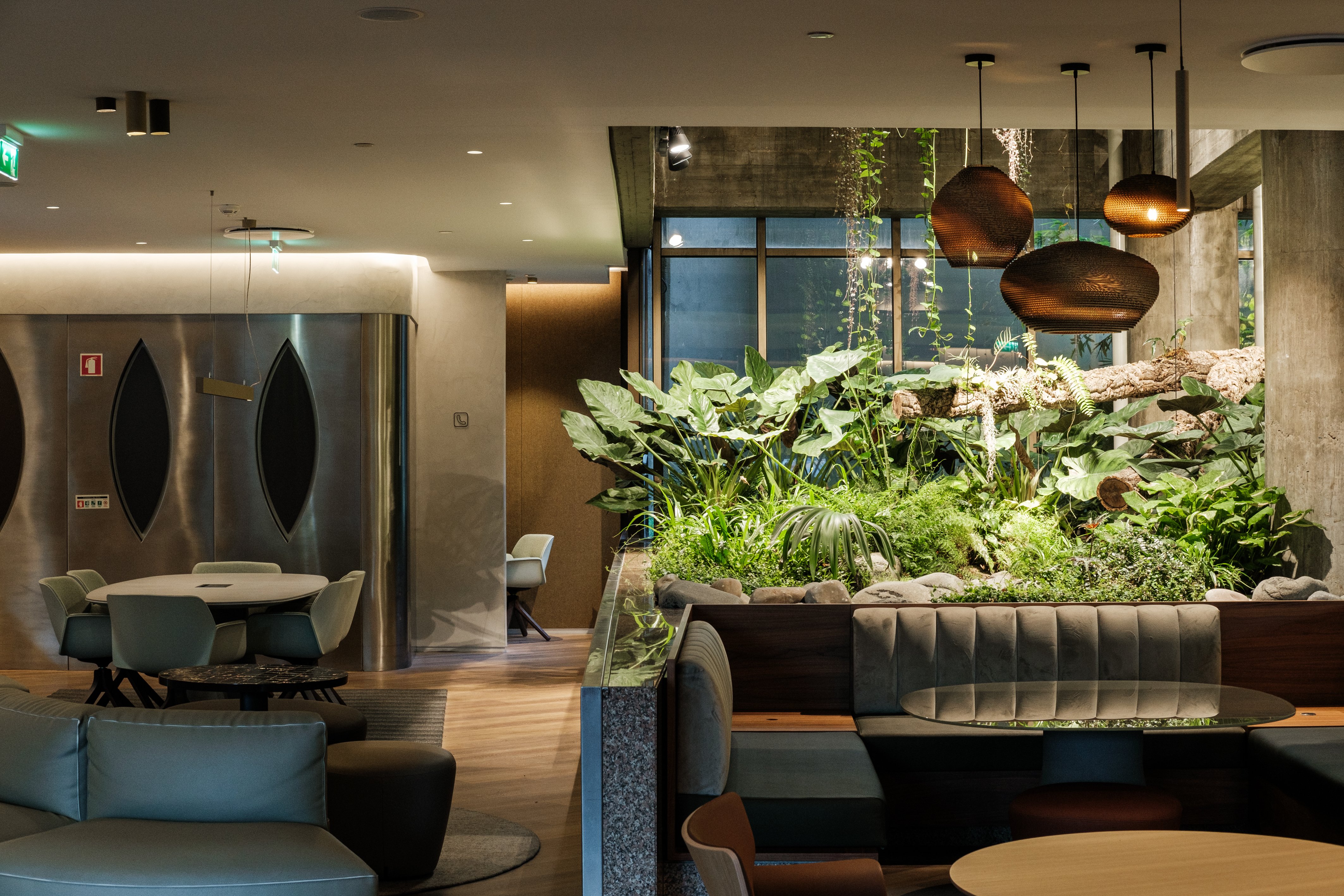 Hotel Holiday Inn Lisboa Continental 51/75