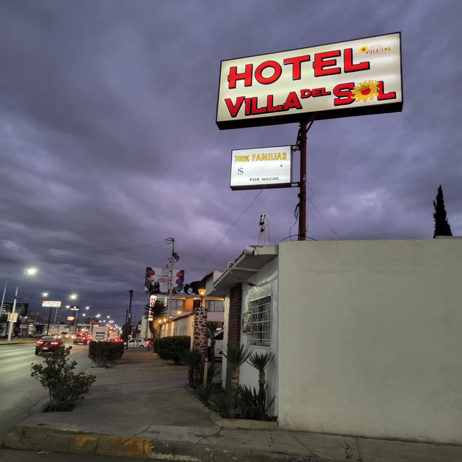 Hotel Villa del Sol Chihuahua 6/35