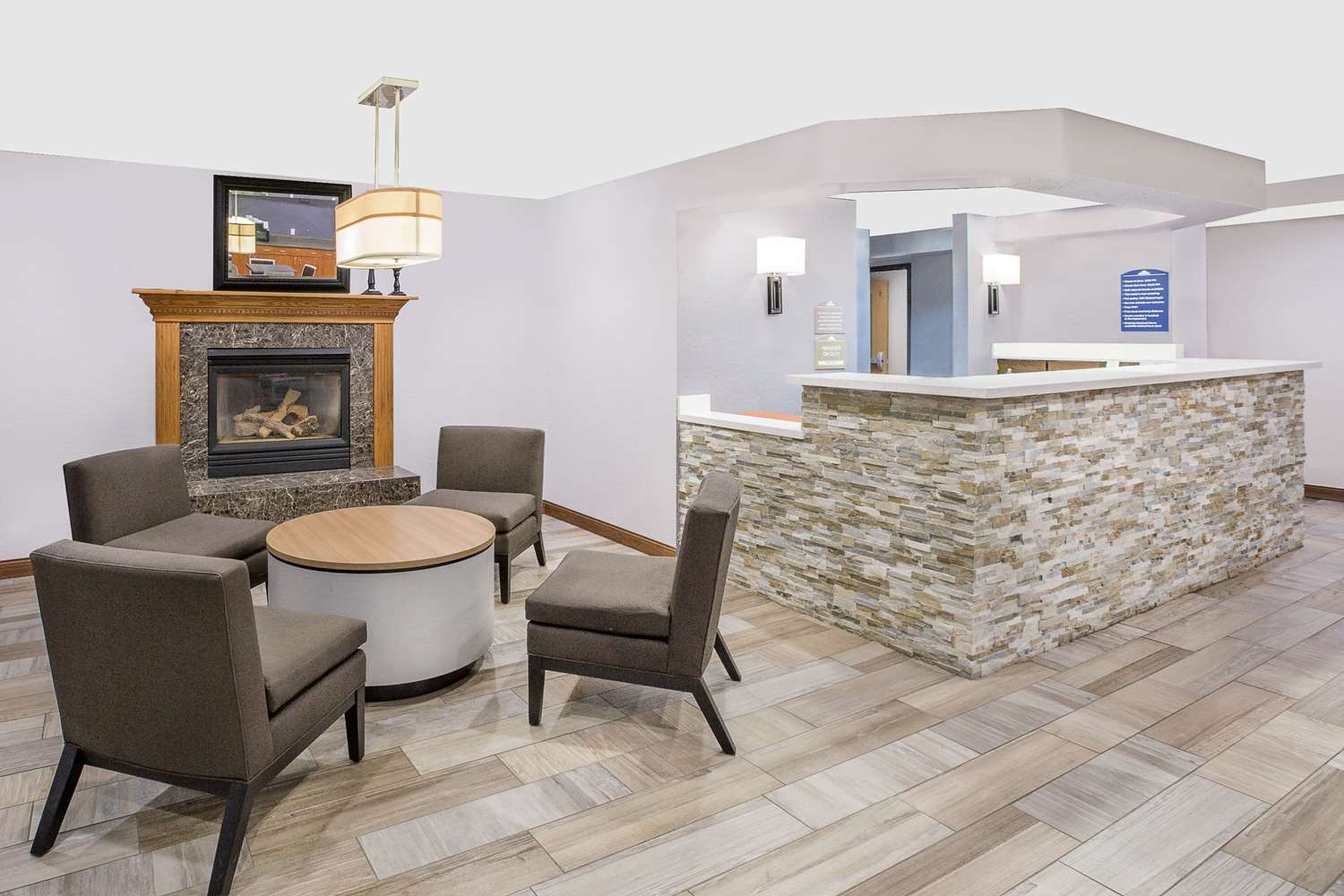 Microtel Inn Suites Ames 3/38