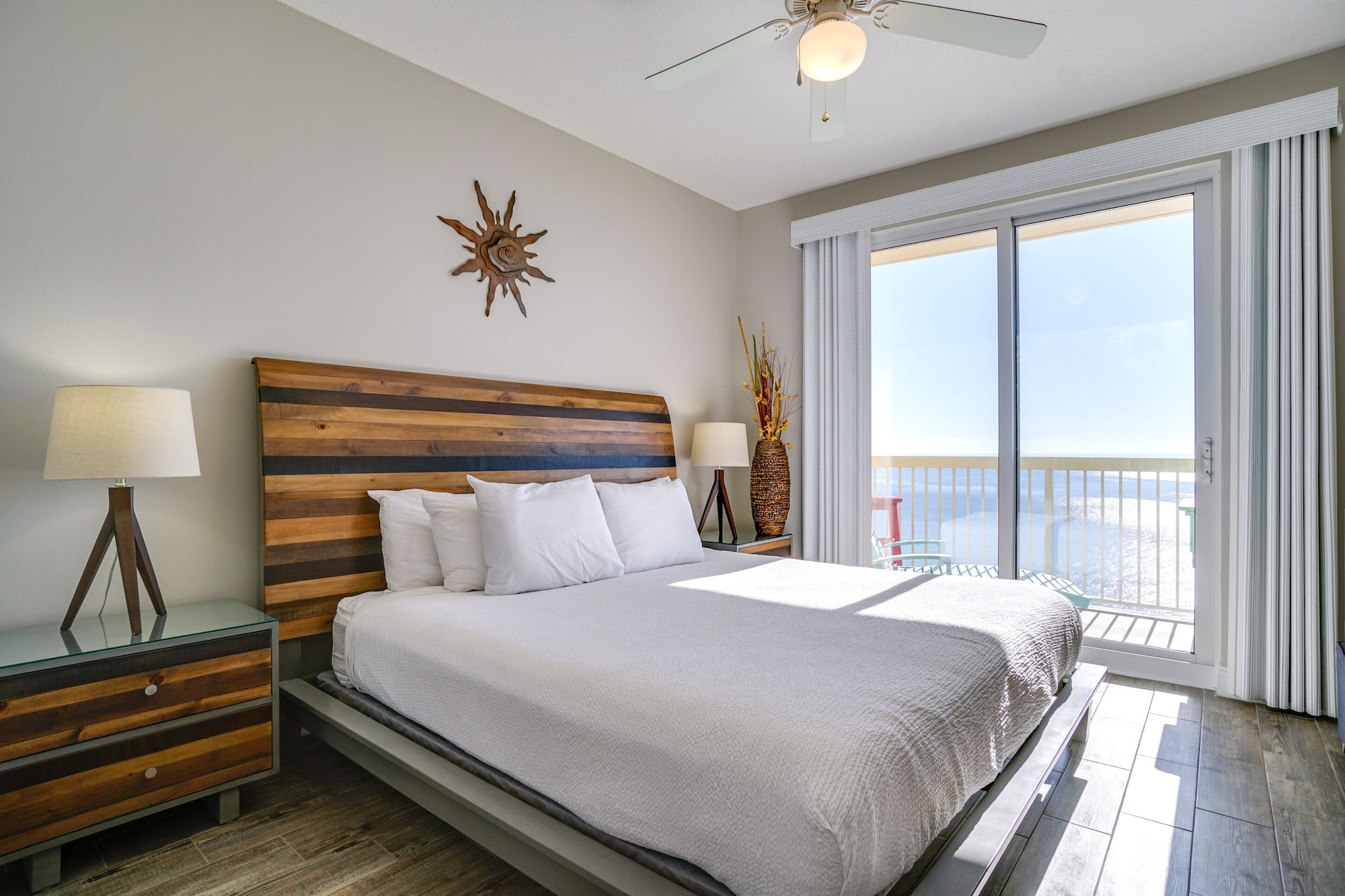 3 Bedrooms, Condo, King and Queen Bed, Ocean View, Sofa