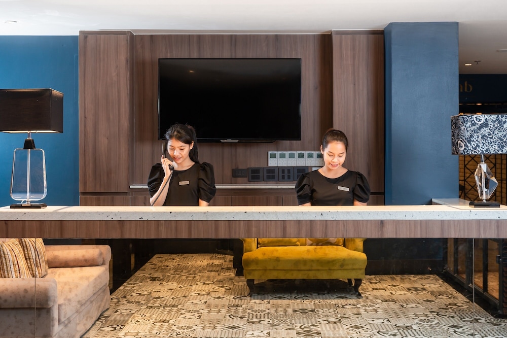 Lobby at Quartier by Montraj, BANGKOK