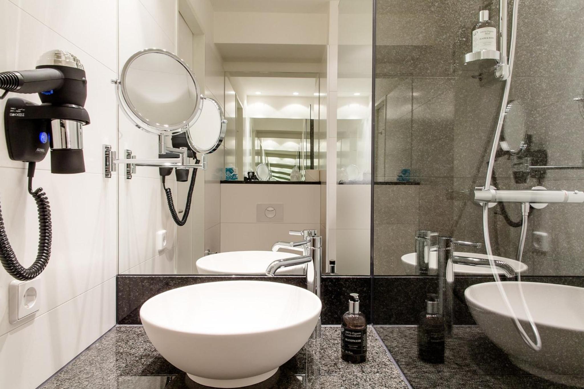 MOTEL ONE BERLIN-UPPER WEST in BERLIN