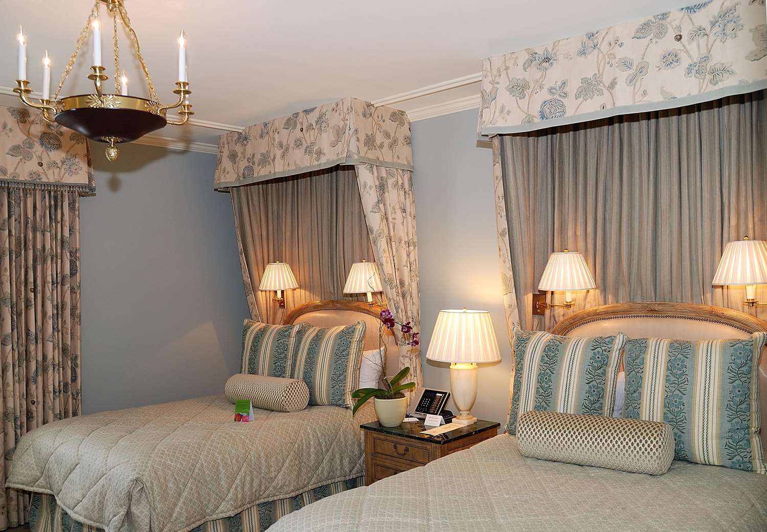 Monteleone Hotel 13/36
